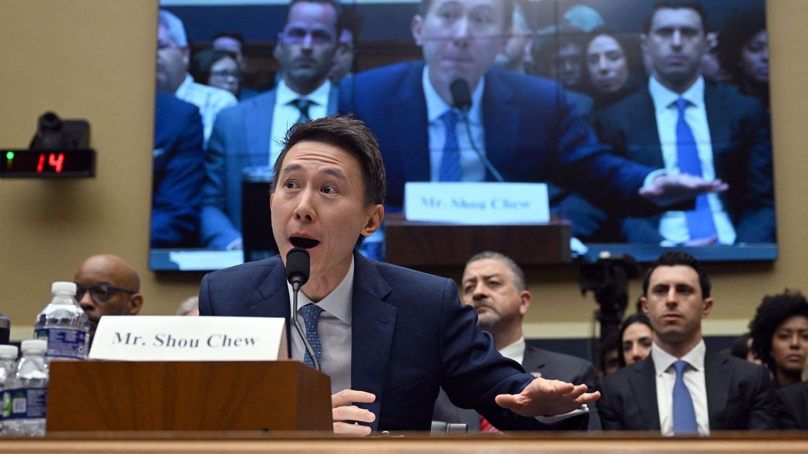 Lawmakers urge TikTok ban in hearing with app's CEO - Axios
