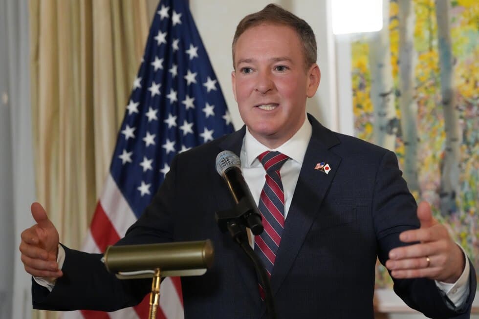 Zeldin tells climate skeptics to ‘celebrate vindication’ after repeal of baseline climate rule - AP News
