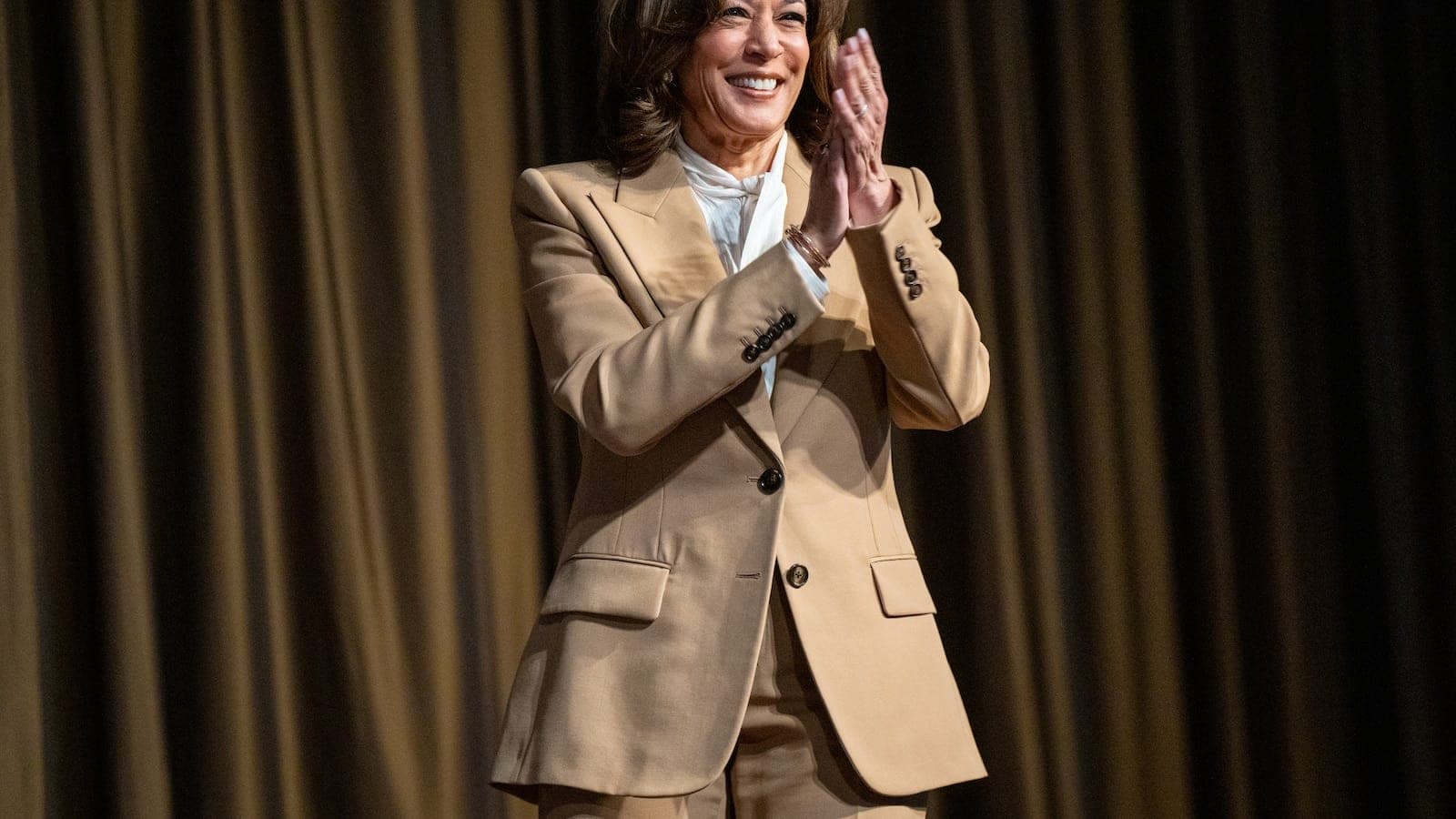 Kamala Harris is to campaign in Michigan with Abdul El-Sayed