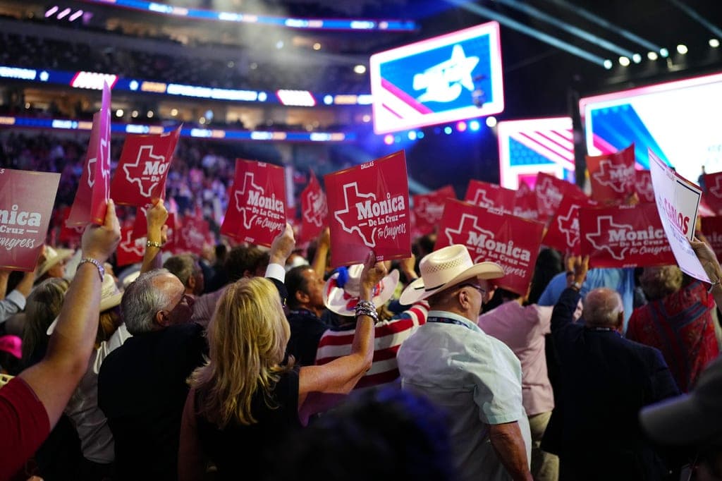 Trump faces 2026 warning as Hispanic Republicans split on border