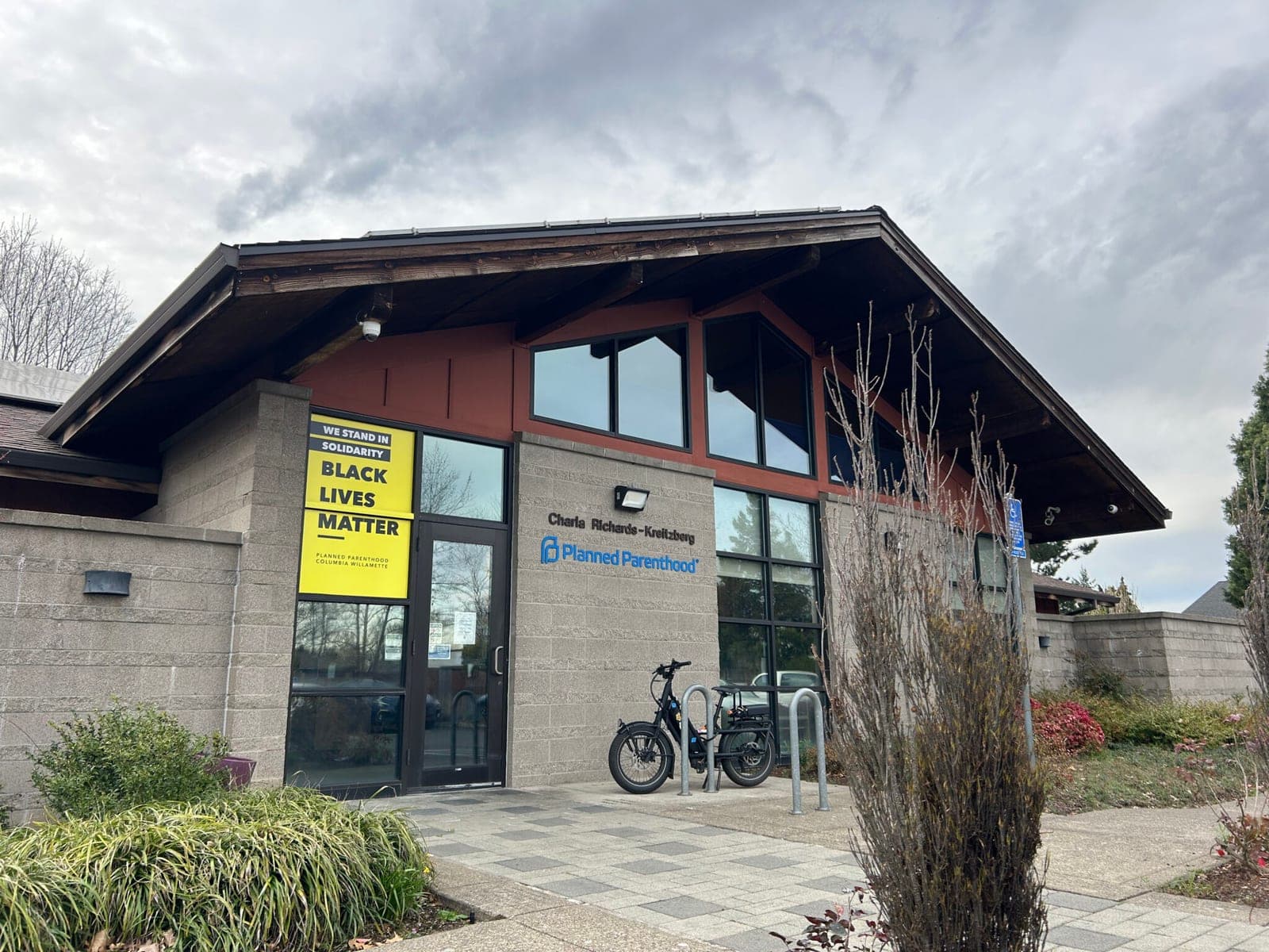 Wyden, Merkley slam ‘baseless’ federal investigation into Oregon abortion coverage requirement