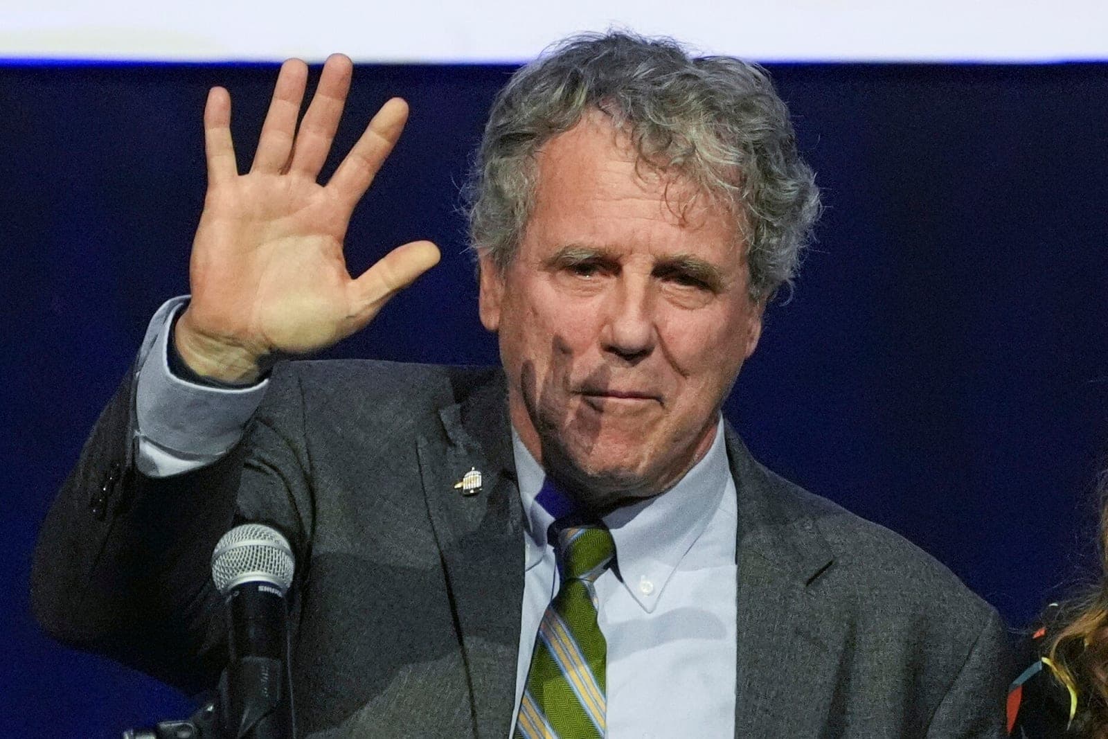 Sherrod Brown Grows His Fundraising Advantage