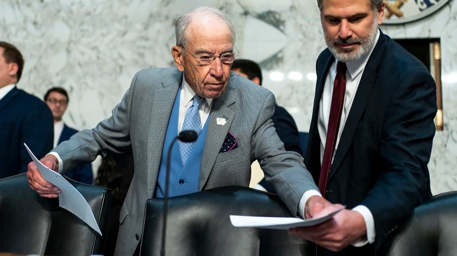 Proposed diesel export ban pits GOP senators against each other