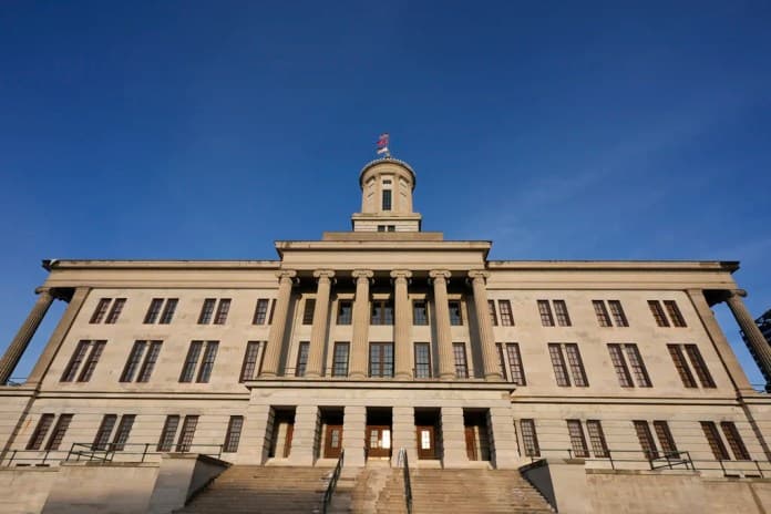 Red-state AI regulation push has links to the Left