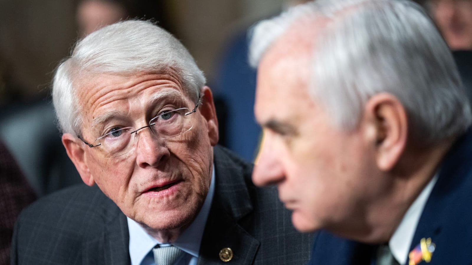 Top Senate Republicans demand answers from Trump - Axios