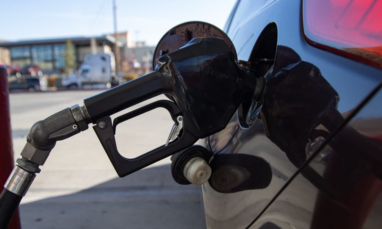 Iran war spikes Nevada gas prices; Lombardo asks California to delay emission changes