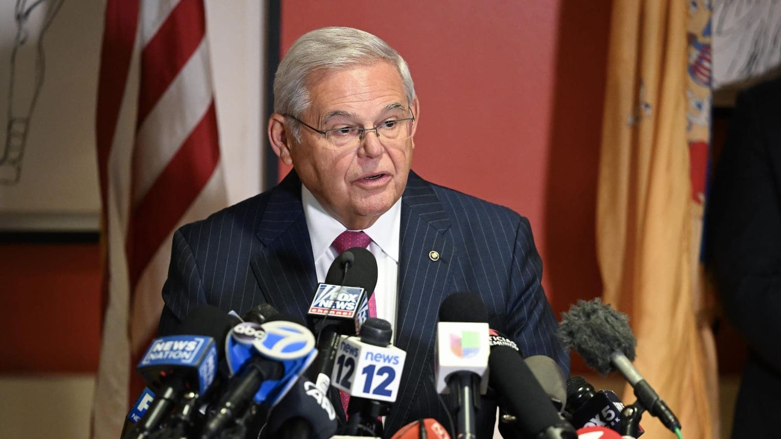 Bob Menendez bleeds support from fellow Senate Dems - Axios