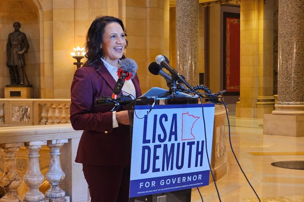 Minnesota House Speaker Lisa Demuth seeks Trump's endorsement in bid to unseat Gov. Tim Walz - AP News