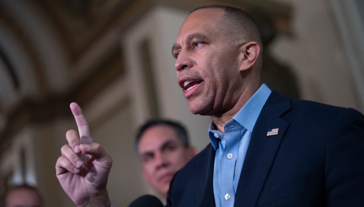 Jeffries opens door to West Bank violence sanctions bill if Democrats win House